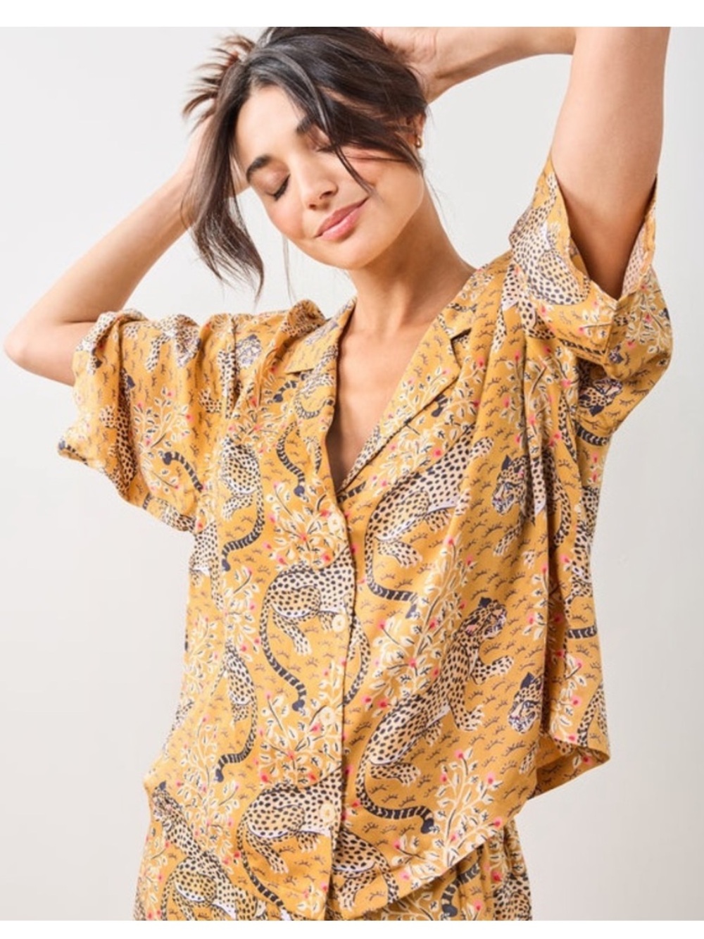 Printfresh pajama top mustard yellow button front cheetah animal print size S